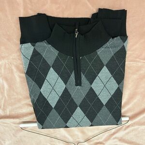 Men’s argyle zip front Henley sweater